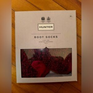 Brand new womens hunter boot red and black socks